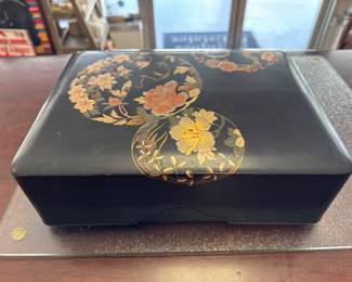 Large black Antique Vintage Japanese LACQUERWARE Lacquer Treasure Box