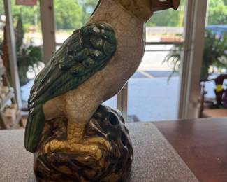 Chinese Sancai Glaze Parrot Bird Sculpture