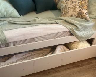 trundle twin bed