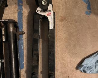 Tow equipment