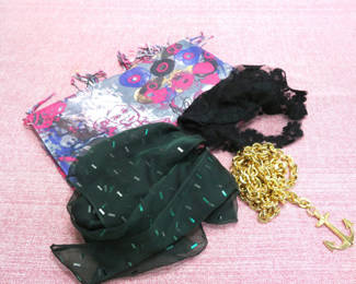 Lot 136: Women’s Fashion Anchor Belt and Scarves