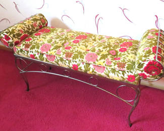 Lot 123: Vintage Neo-Classical Maison Style Brocade Bench