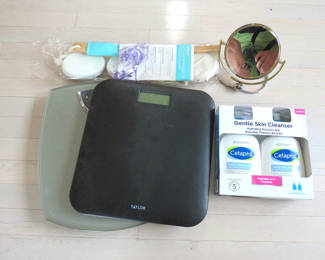 Lot 85: Household Bathroom Essentials