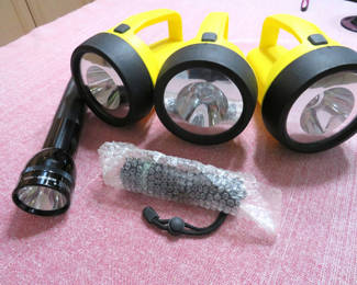 Lot 88: Five Flashlights Eveready Maglite