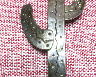 Lot 62: Sterling Silver Cactus Pin Taxco Mexico