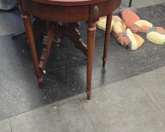 half round foyer table