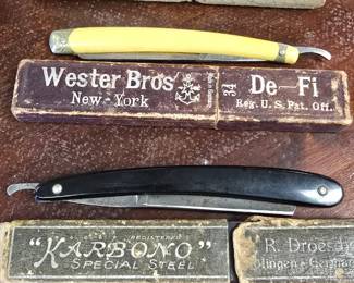vintage straight razors in original boxs