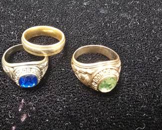 10k gold class rings and wedding band