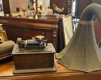 Edison Phonograph w/ Horn