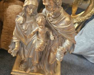 plaster statue