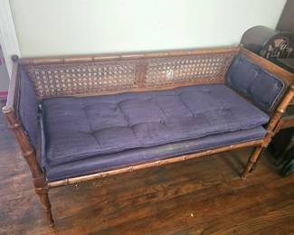 gossip bench