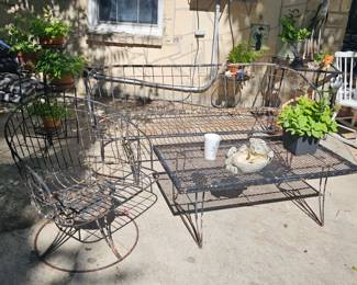 Mid-Century dream outdoor set