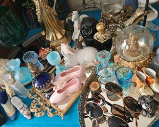 Perfume bottles and beauties