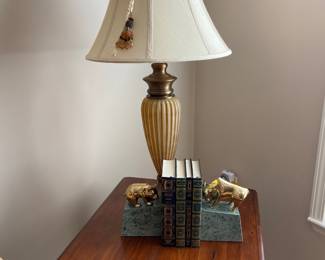 Lots of Lamps