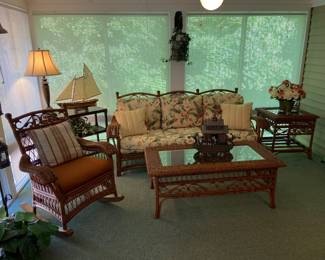 Wicker Furniture, outdoor safe