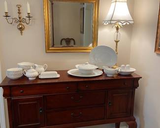 Sideboard/Buffet