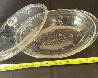 Lot 4: Clear Glass Oval Covered Serving Dish