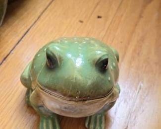 Ceramic Frog Planter