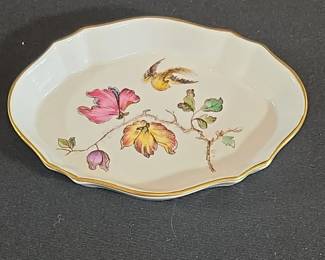 Wedgwood Bone China Wild Strawberry and Swallow Pattern Serving Pieces second image