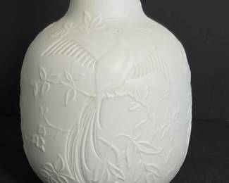 Kaiser W. Germany Porcelain Vase with Embossed Birds second image