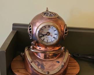 Copper Diving Helmet Clock