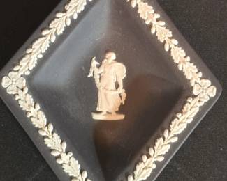 Wedgwood Jasperware Assortment of Dishes and Ashtrays fourth image