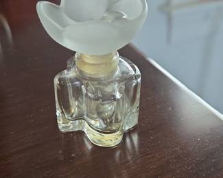 Lalique Frosted Glass Nogent Perfume Bottle second image
