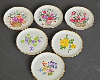 Kaiser W. Germany Porcelain Plates with Floral Motifs Set of 