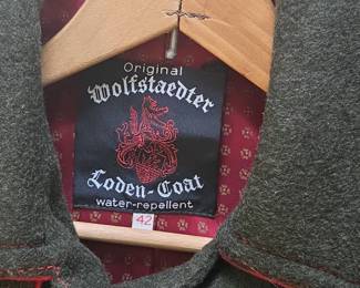 Wolfstaedter LodenCoat with Cape third image