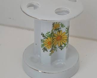 Vintage Daisy Floral Toothbrush Holder