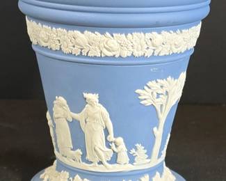 Wedgwood Jasperware Flower Pot with Bone China Flowers second image