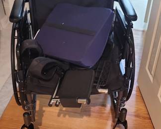 Drive Medical Cruiser III Lightweight Wheelchair with Cushion