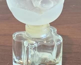Oscar de la Renta Flower Perfume Bottle