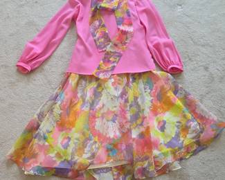 Malbe Womens Pink Floral Print Dress with Scarf