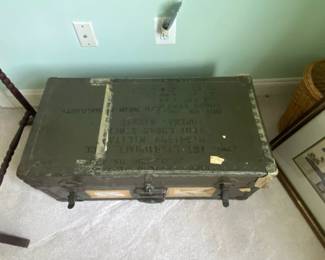 US Army Footlocker Trunk  Doehler Metal Products Corp.