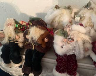 Santas