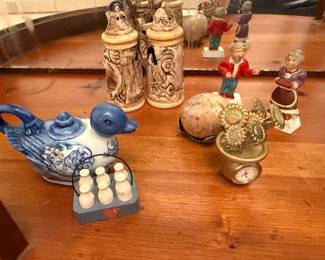 stein salt and pepper shakers