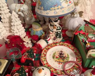 Snowman Lamp & Miscellaneous Christmas 