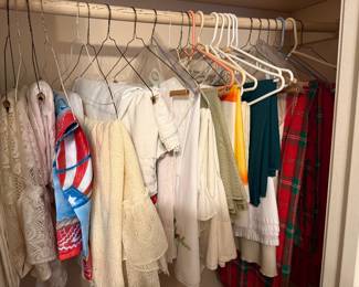 misc table clothes