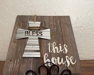 wood wall hanging
