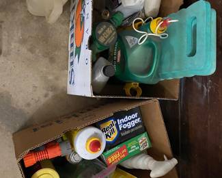 misc cleaning products and yard chemicals
