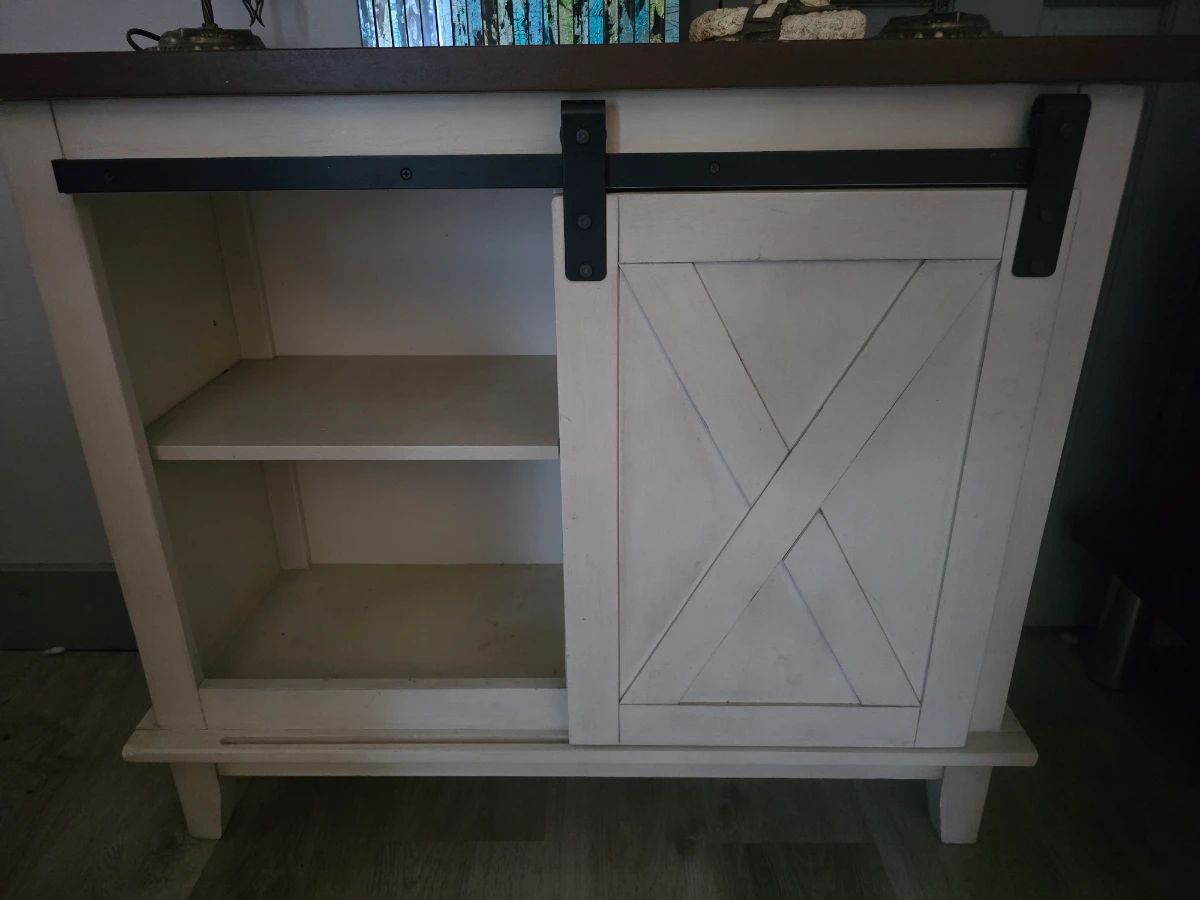 Solid wood Cabinet