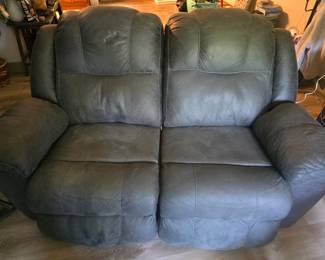 Double rocking recliner sofa
