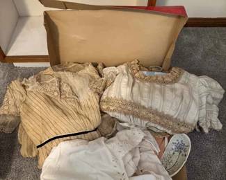HE231Vintage Childrens Clothing 