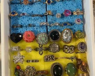 Rings, various sizes. Costume and fine