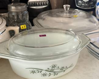 Vintage Pyrex 