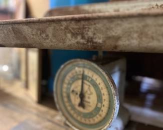 Vintage baby weighing scale