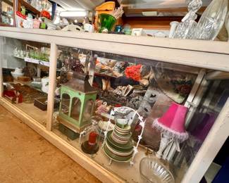 9-10 foot glass display case