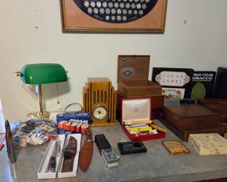 Classic collectors edition am/fm radio
