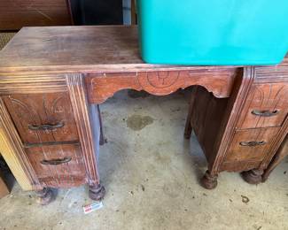 Kneehole desk
